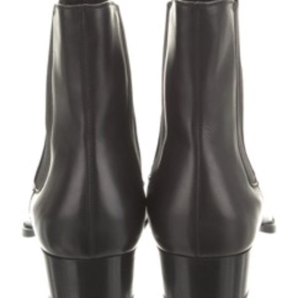 Men's Saint Laurent "Wyatt" Leather Chelsea Boot - Picture 3 of 7
